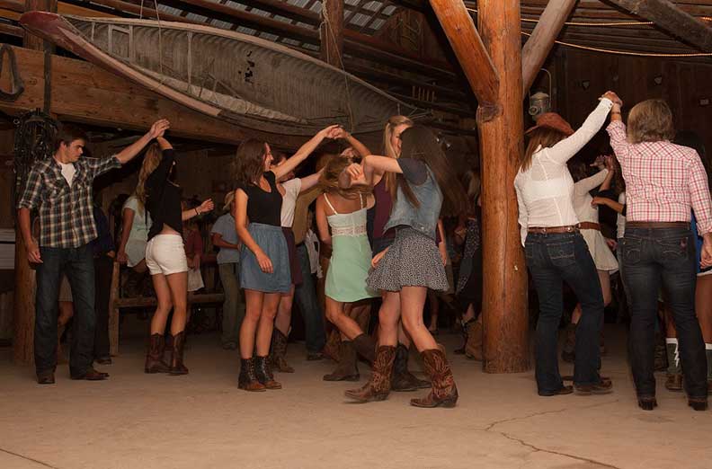 dude ranch vacation activites