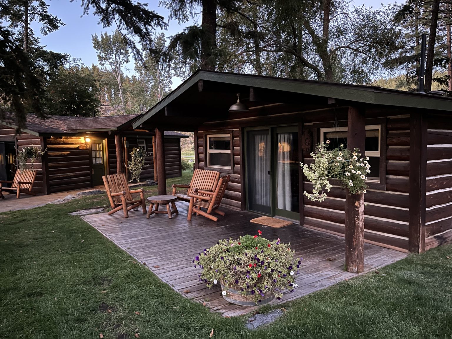 Plan Your 2022 Adultsonly Getaway to Flathead Lake — Flathead Lake