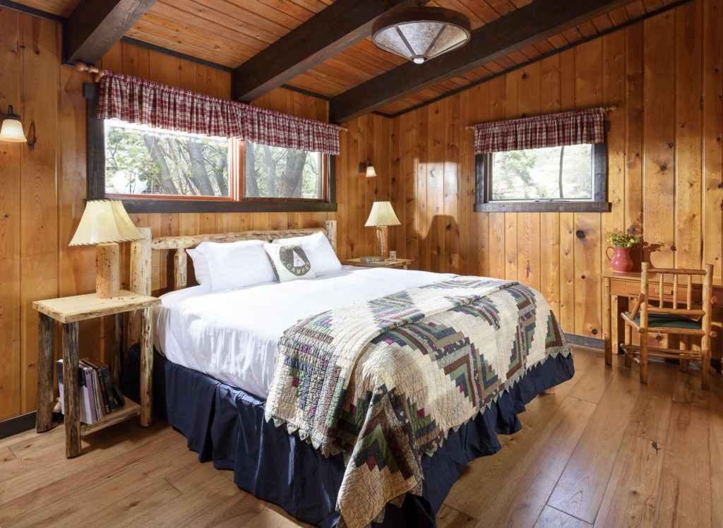 Flathead Lake Lodge - Montana - Cabins, Room 11, Image 3