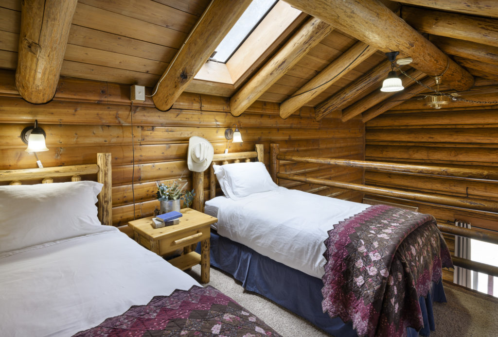 Flathead Lake Lodge - Montana - South Lodge, Room 8, Image 2