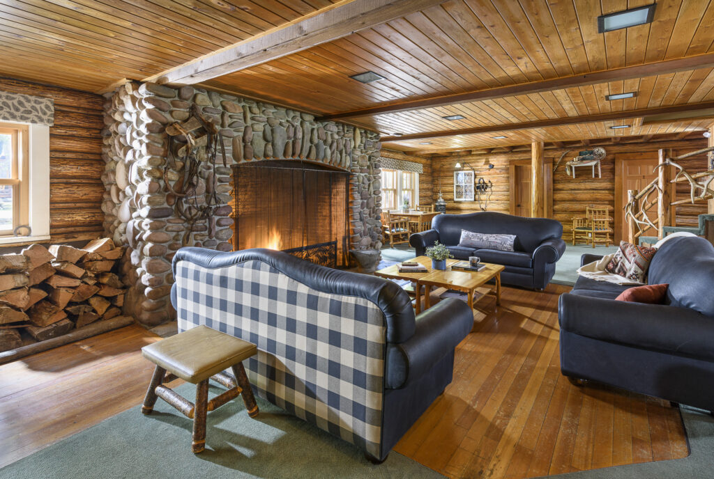 Flathead Lake Lodge - Montana - South Lodge, Room 1, Image 3