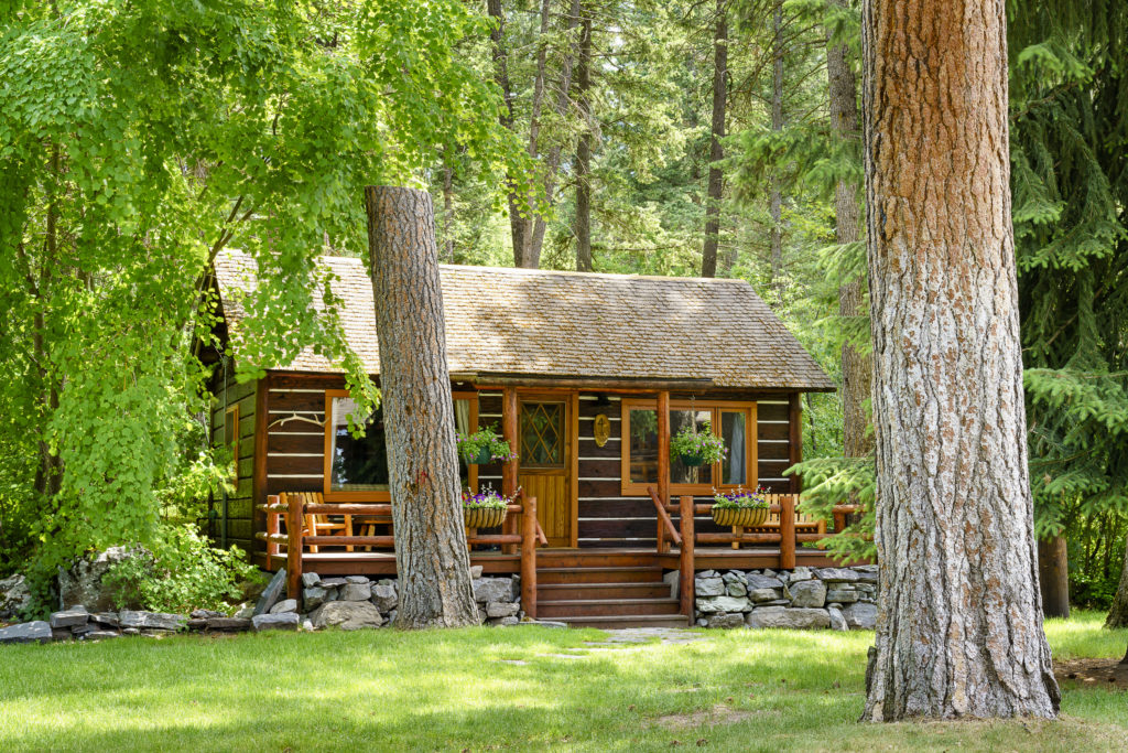 Flathead Lake Lodge - Montana - Cabins, Room 4, Image 5