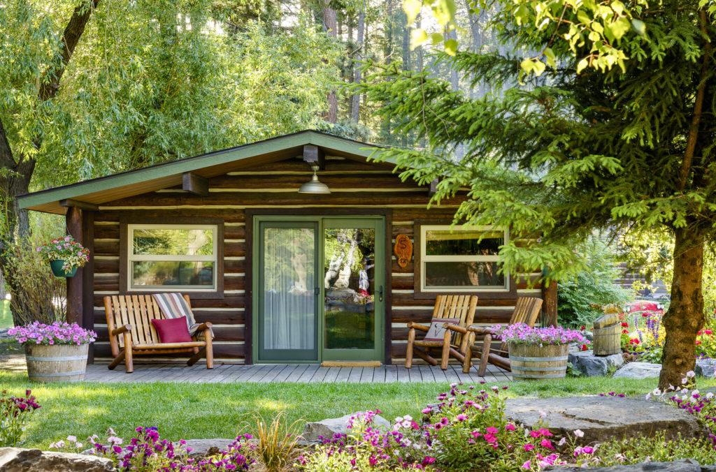 Flathead Lake Lodge - Montana - Cabins, Room 5, Image 4