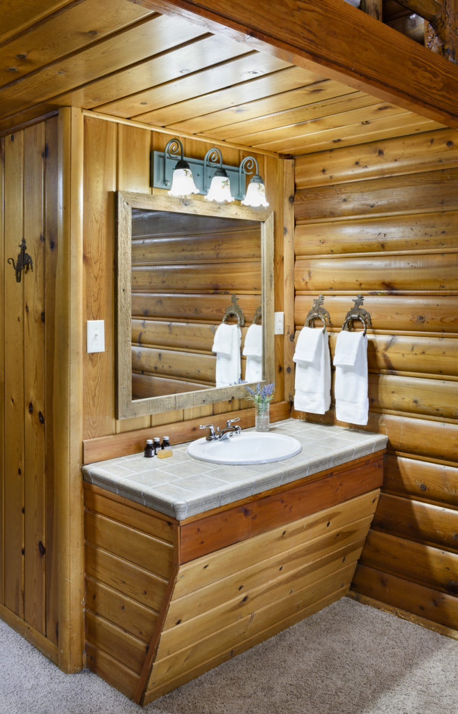 Flathead Lake Lodge - Montana - South Lodge, Room 8, Image 3