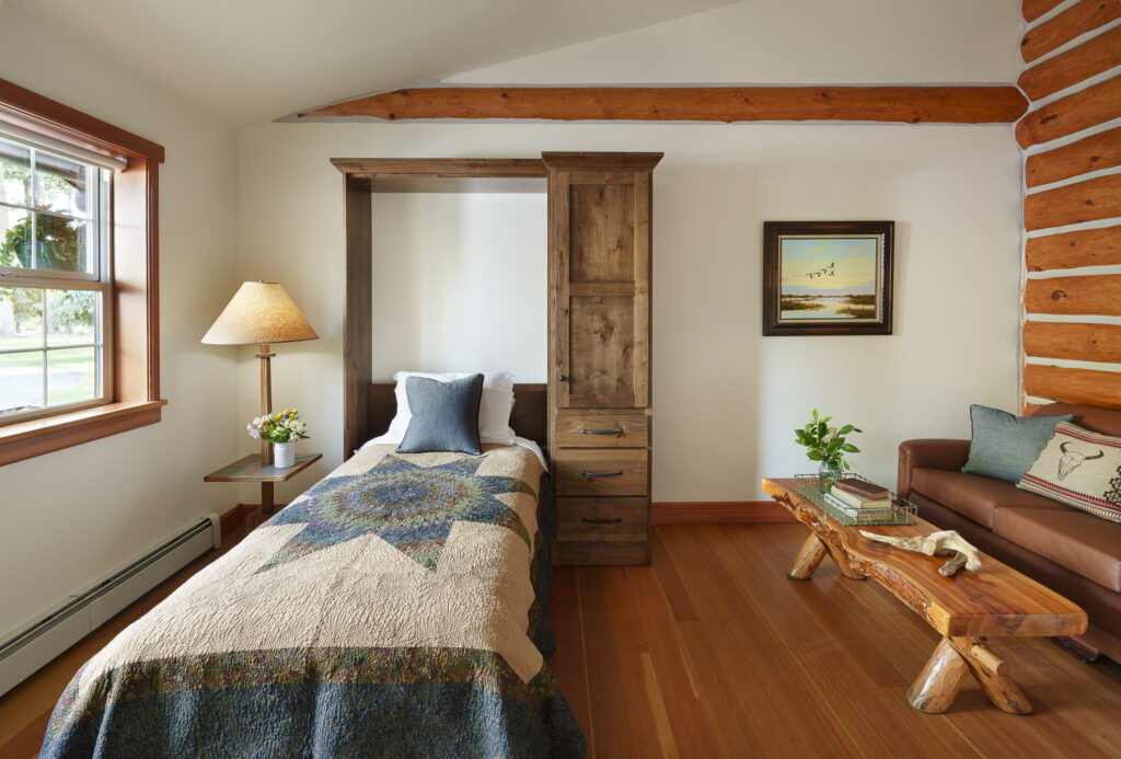 Flathead Lake Lodge - Montana - The Homestead, Room B, Image 4